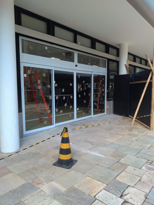 Porta automática de vidro para shopping center